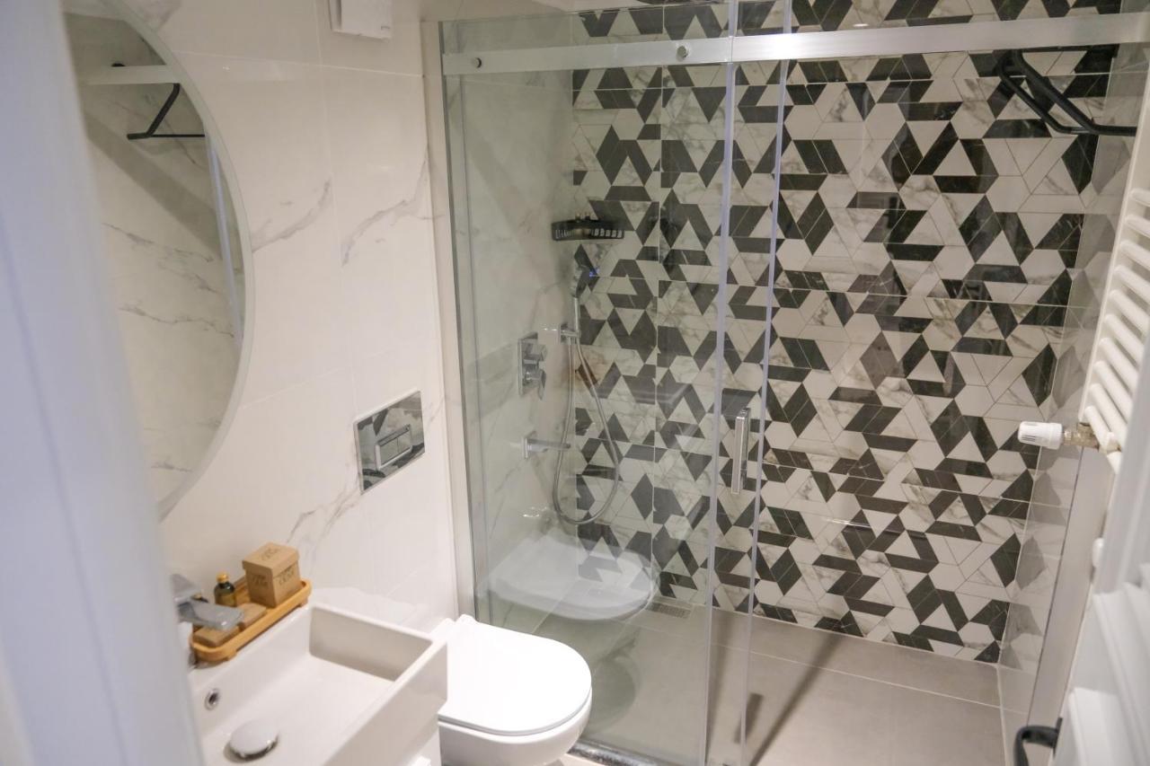 Palazzo Suit Karakoey 伊斯坦布尔 外观 照片